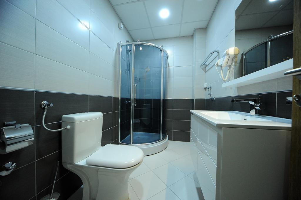 Garni Uni Elita Lux Hotel Ni Dış mekan fotoğraf
