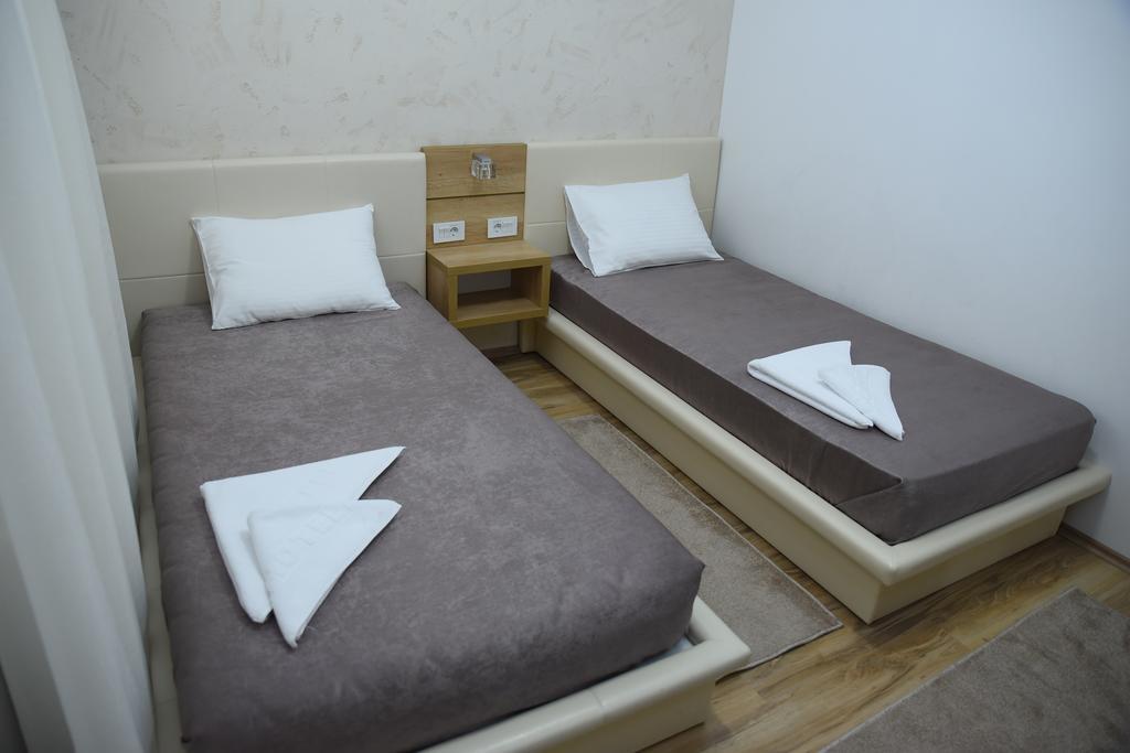 Garni Uni Elita Lux Hotel Ni Dış mekan fotoğraf
