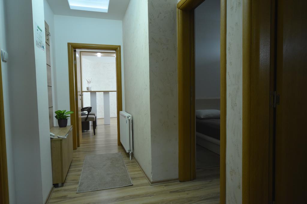 Garni Uni Elita Lux Hotel Ni Dış mekan fotoğraf
