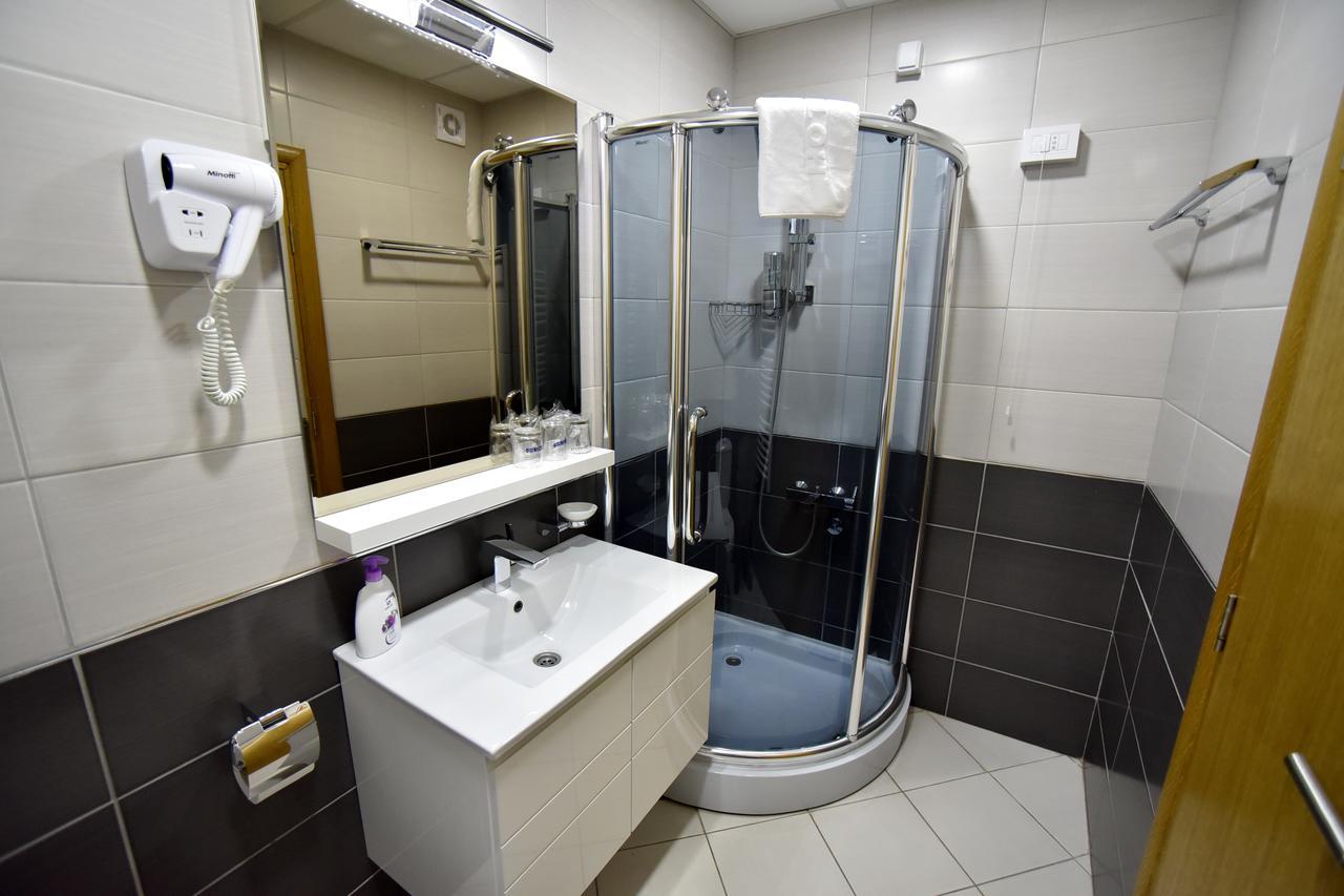 Garni Uni Elita Lux Hotel Ni Dış mekan fotoğraf